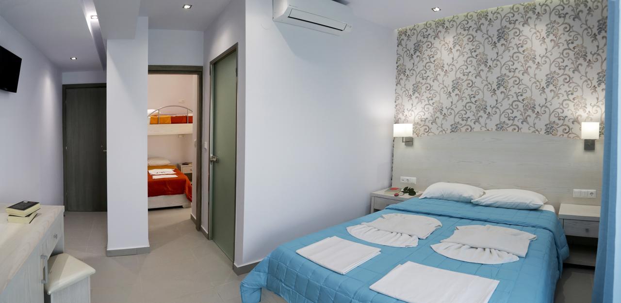 Hotel Akti 佩弗卡里 外观 照片